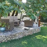Antonis House