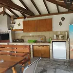 Antonis House Casa de Férias