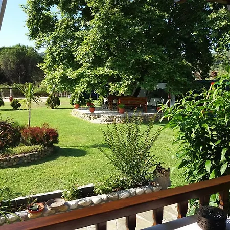 Antonis House Hébergement de vacances *