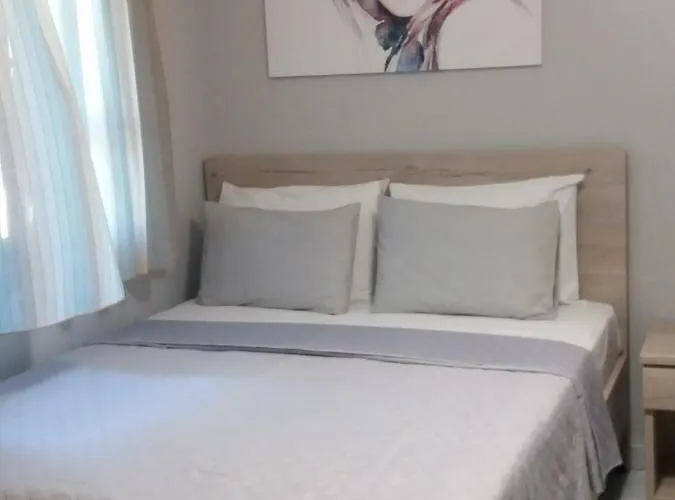 Antonis House بيت للعطل